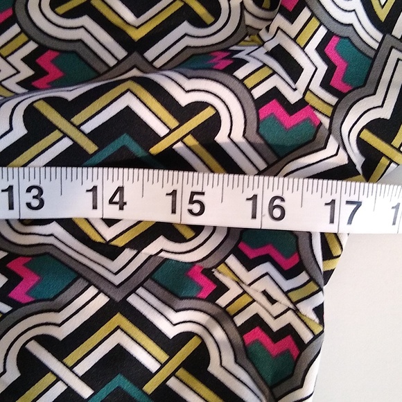 Tracy Negoshian small print Dress Green Black White pink abstract - Picture 6 of 10